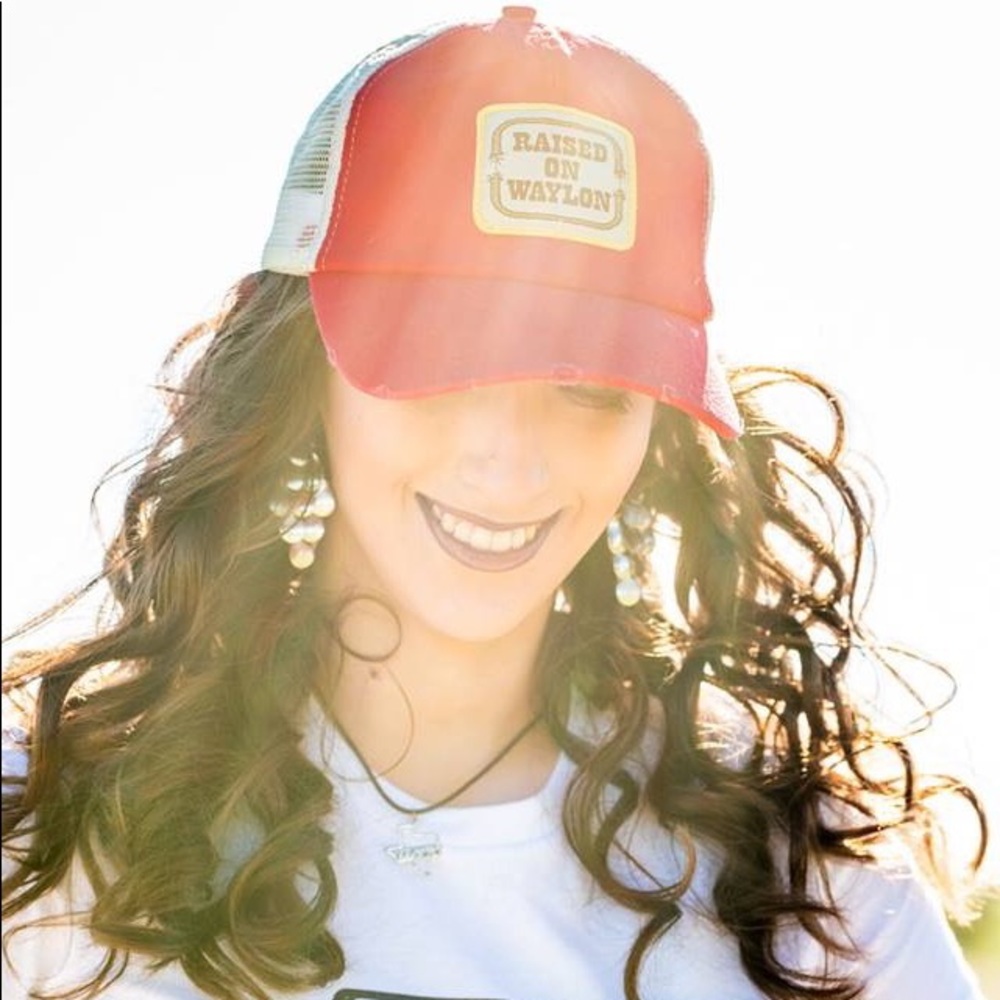 Meet your Posher, Tincan